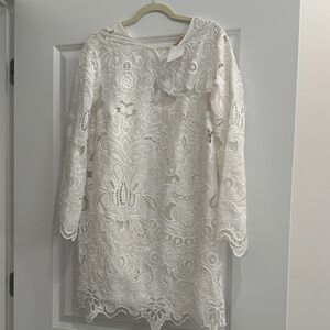 Elegant White Lace Dress
